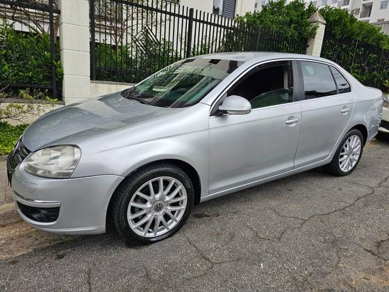 VOLKSWAGEN JETTA 2.5 I 20V 170CV GASOLINA 4P TIPTRONIC